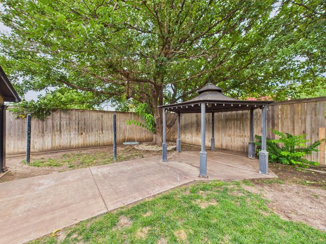 2537 N Duncan Street, Pampa, TX 79065