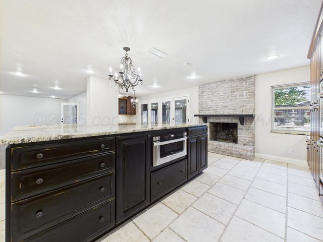 2537 N Duncan Street, Pampa, TX 79065