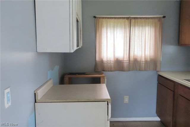 16088 State Route 267, East Liverpool, OH 43920