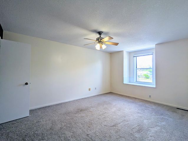 14260 Empire Avenue, Apple Valley, MN 55124