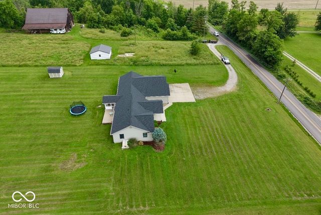4000 S 550 W, Columbus, IN 47201