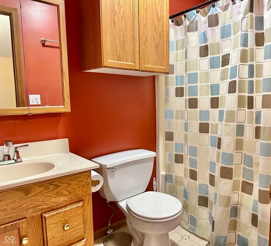 4000 S 550 W, Columbus, IN 47201