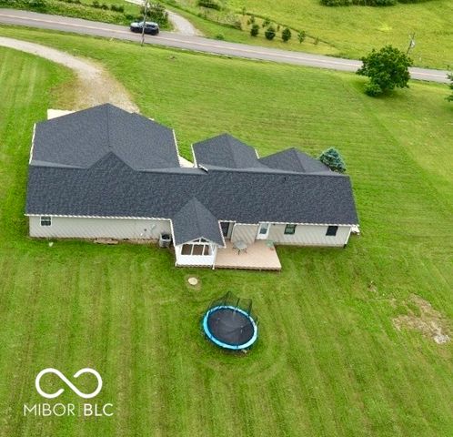 4000 S 550 W, Columbus, IN 47201
