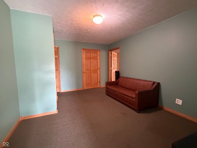 4000 S 550 W, Columbus, IN 47201