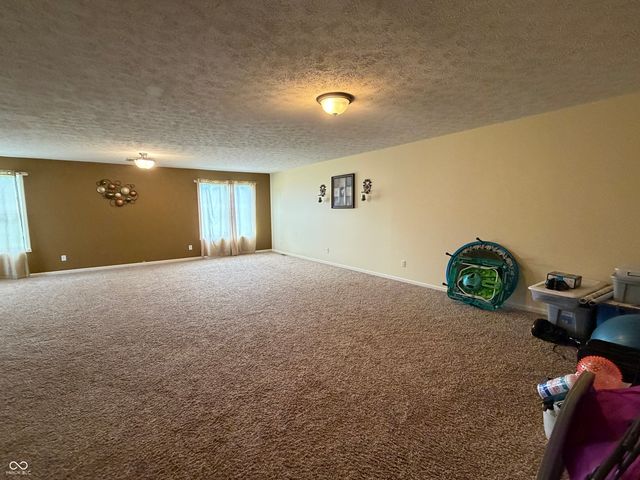 4000 S 550 W, Columbus, IN 47201