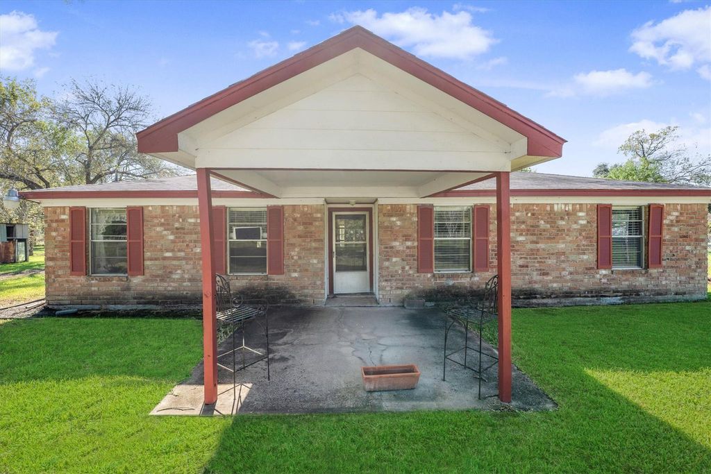 18111 Roy Long Road, Pearland, TX 77584