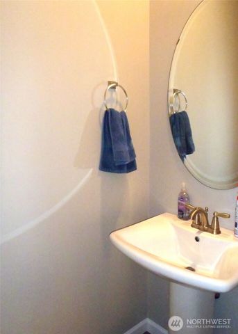 8727 E Gilman Avenue, Arlington, WA 98223