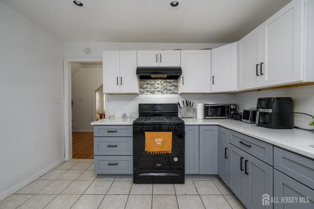 829-831 S 13th Street S, Newark, NJ 07108