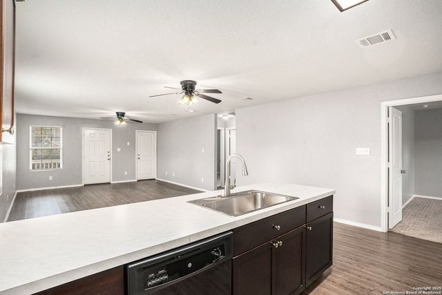 5903 Autumn Palms, San Antonio, TX 78242