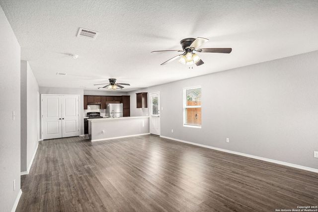 5903 Autumn Palms, San Antonio, TX 78242