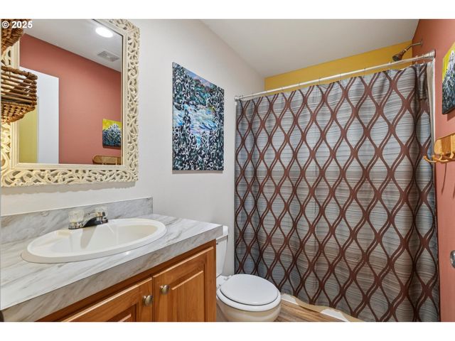 52604 E SYLVAN Dr, Sandy, OR 97055