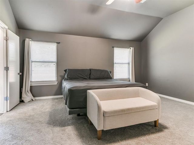 8912 Stacy Lynn Lane, Yukon, OK 73099
