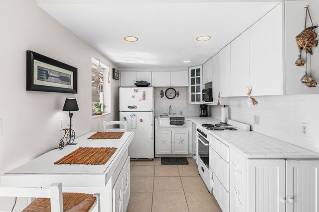 3500 S Ocean Boulevard 405, South Palm Beach, FL 33480