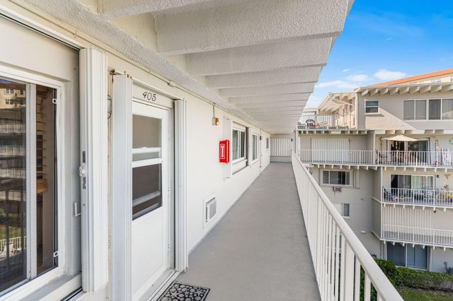 3500 S Ocean Boulevard 405, South Palm Beach, FL 33480
