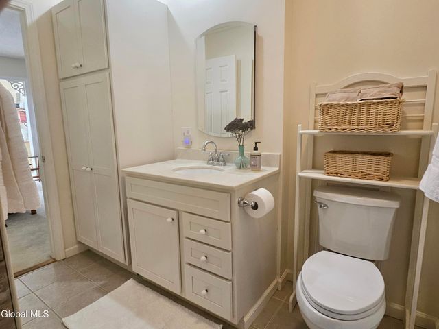 45 Walker Lane, Queensbury, NY 12804