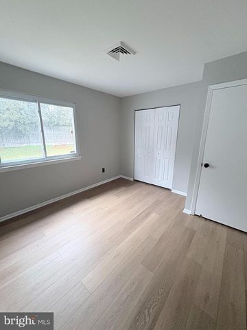 390 ALDEBERAN DR, Sewell, NJ 08080