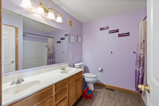 7521 Welcome Avenue N, Brooklyn Park, MN 55443