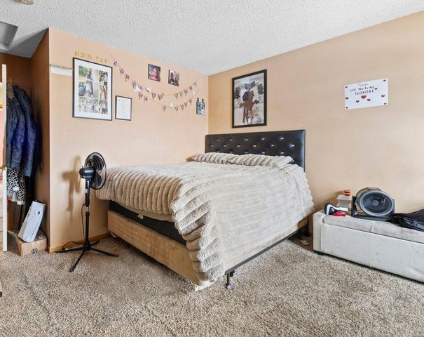 7521 Welcome Avenue N, Brooklyn Park, MN 55443