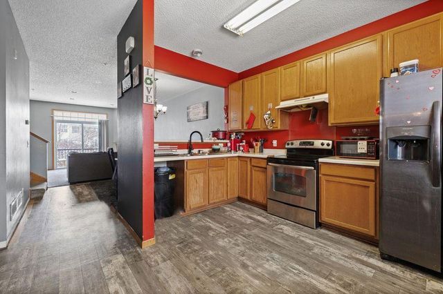 7521 Welcome Avenue N, Brooklyn Park, MN 55443