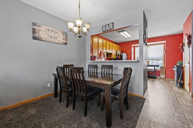 7521 Welcome Avenue N, Brooklyn Park, MN 55443