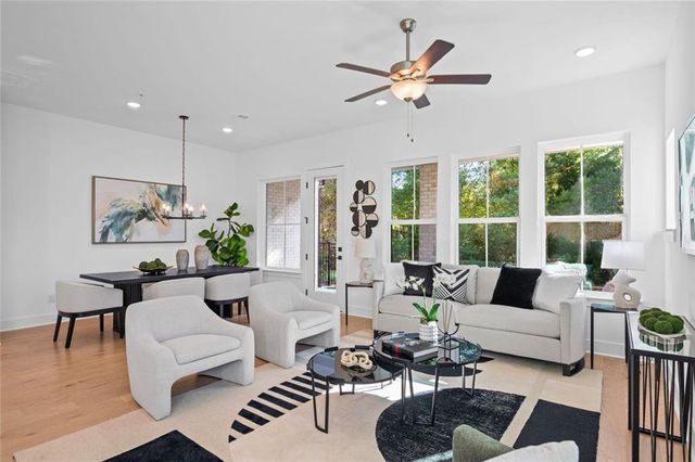 320 Walker Avenue, Alpharetta, GA 30076