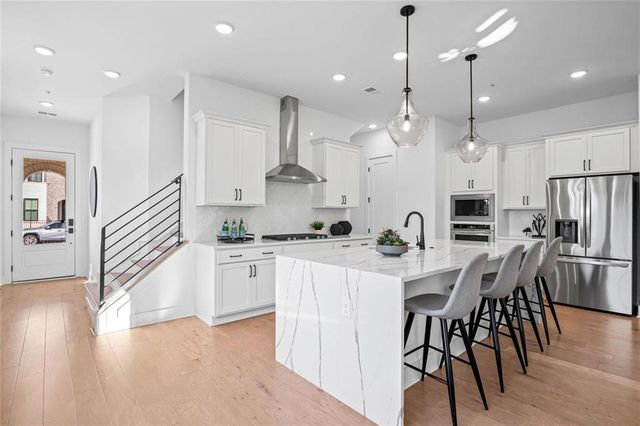 320 Walker Avenue, Alpharetta, GA 30076