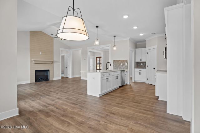 7507 Squirrel Den Road, Bailey, NC 27807