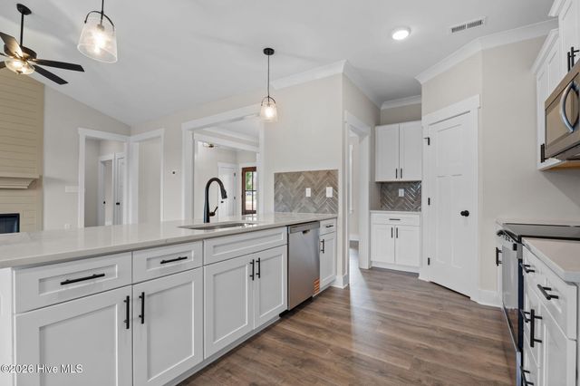 7507 Squirrel Den Road, Bailey, NC 27807