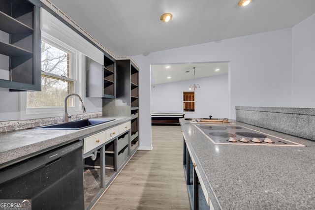 2918 Clay Brown Road, Hartwell, GA 30643