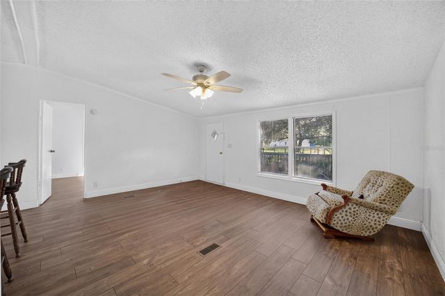 14210 NW HIGHWAY 464B, Morriston, FL 32668