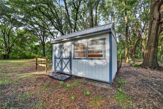 14210 NW HIGHWAY 464B, Morriston, FL 32668