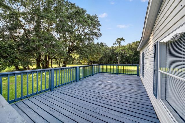 14210 NW HIGHWAY 464B, Morriston, FL 32668