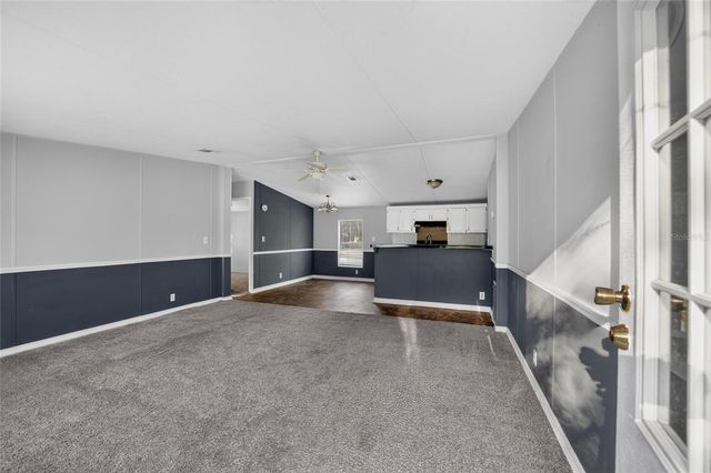 14210 NW HIGHWAY 464B, Morriston, FL 32668