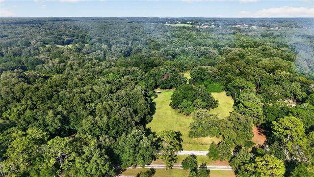 14210 NW HIGHWAY 464B, Morriston, FL 32668