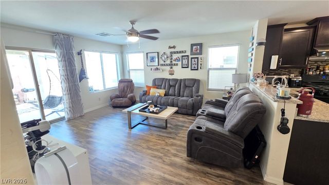 6262 Clackamas Court, Las Vegas, NV 89122
