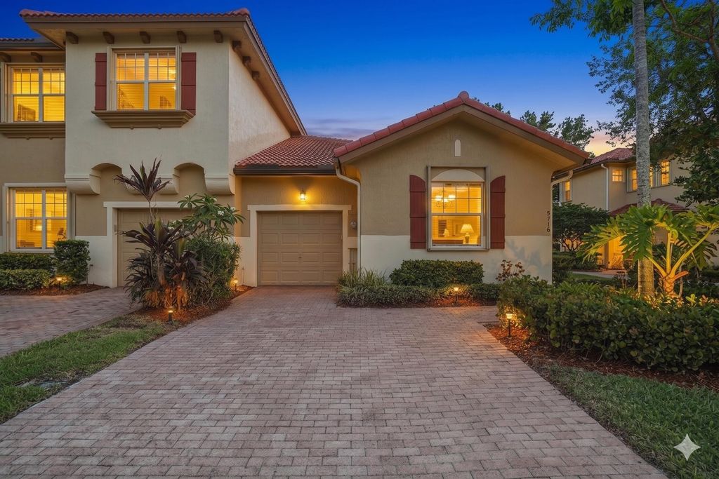 5716 NW 119th Terrace, Coral Springs, FL 33076