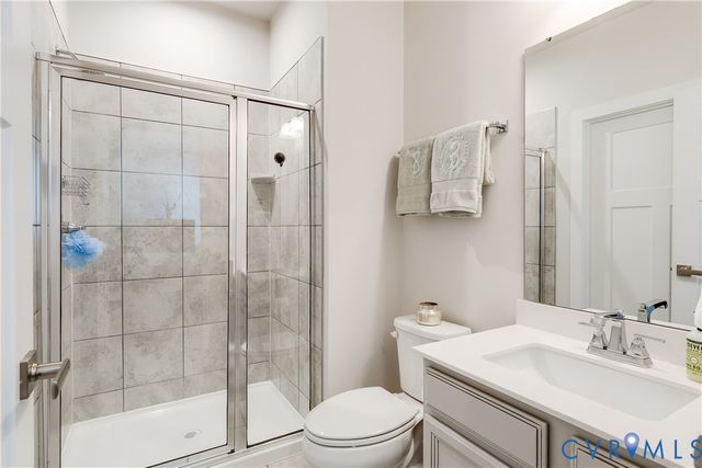 18301 Sagamore Dr, Moseley, VA 23120
