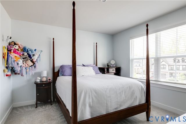 18301 Sagamore Dr, Moseley, VA 23120