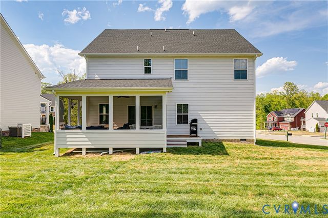18301 Sagamore Dr, Moseley, VA 23120