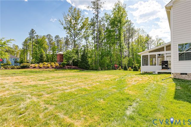 18301 Sagamore Dr, Moseley, VA 23120