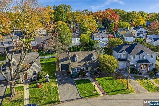 20 Remington Road, Fair Lawn, NJ 07410