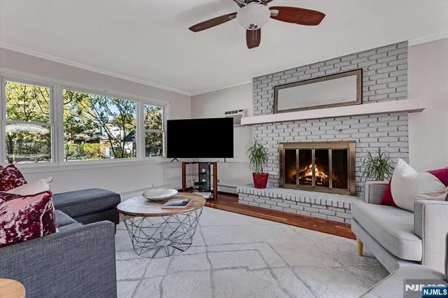 20 Remington Road, Fair Lawn, NJ 07410