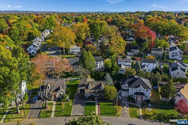 20 Remington Road, Fair Lawn, NJ 07410