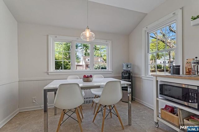 20 Remington Road, Fair Lawn, NJ 07410