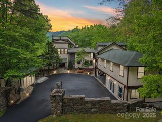 295 Dills Road, Bryson City, NC 28713