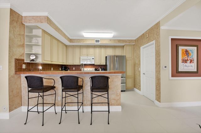 22715 Camino Del Mar 21, Boca Raton, FL 33433