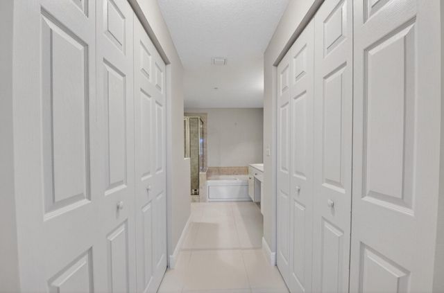 22715 Camino Del Mar 21, Boca Raton, FL 33433