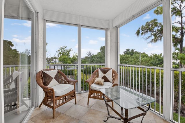 22715 Camino Del Mar 21, Boca Raton, FL 33433