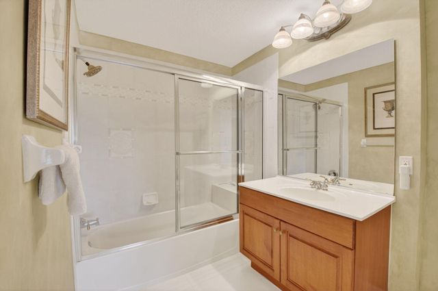 22715 Camino Del Mar 21, Boca Raton, FL 33433