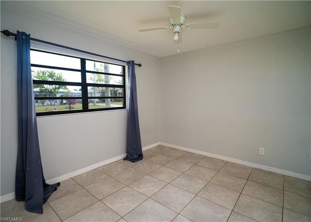 2085 E Tobago CIR, Fort Myers, FL 33905